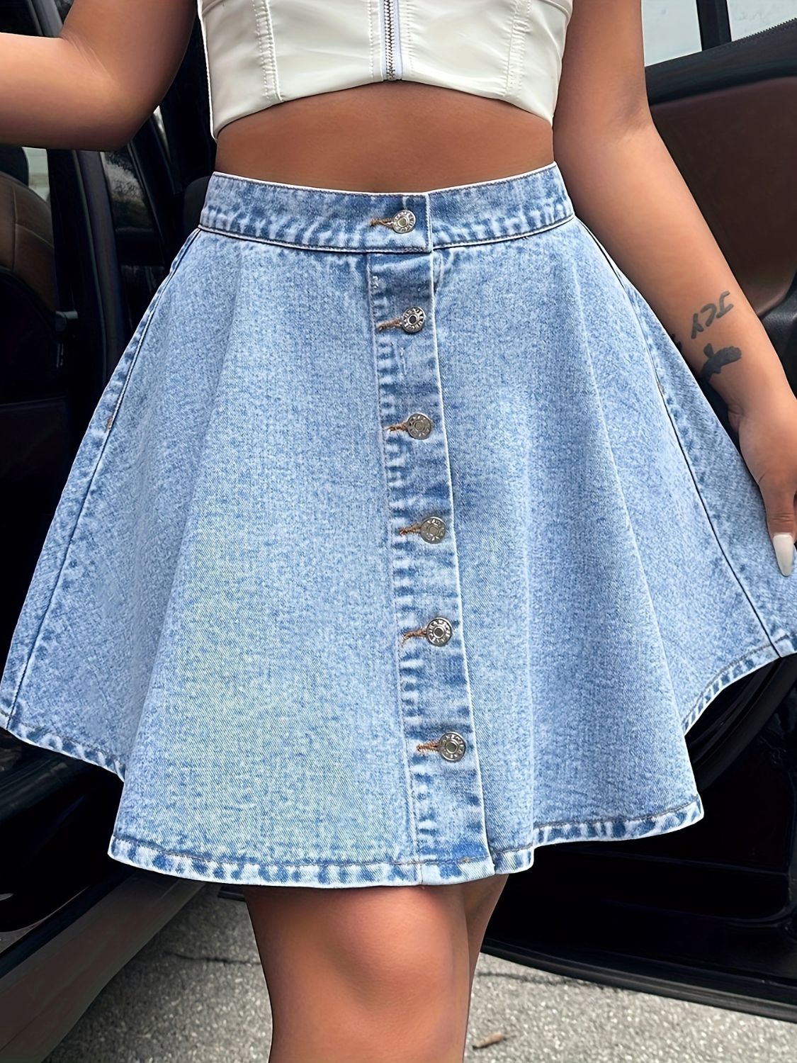 Buttoned Mini Denim Skirt - JassyBae