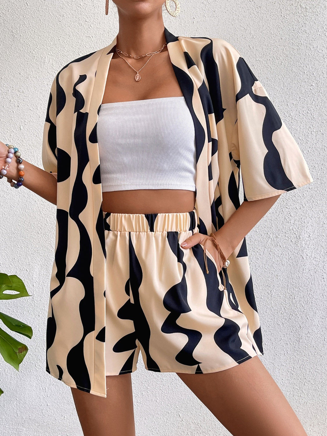 Printed Half Sleeve Top and Shorts Set - JassyBae