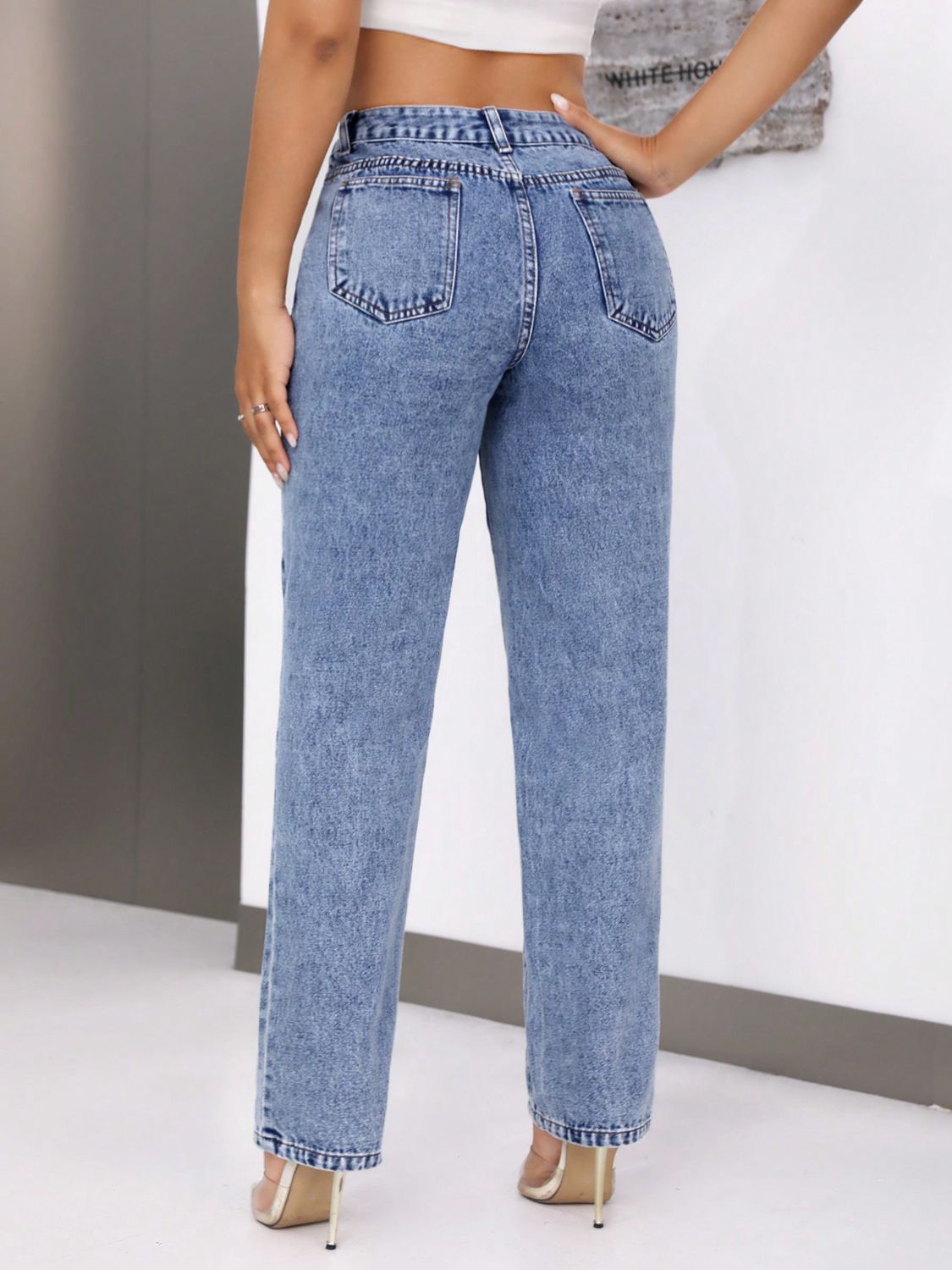 Mid-Rise Waist Jeans with Pockets - JassyBae