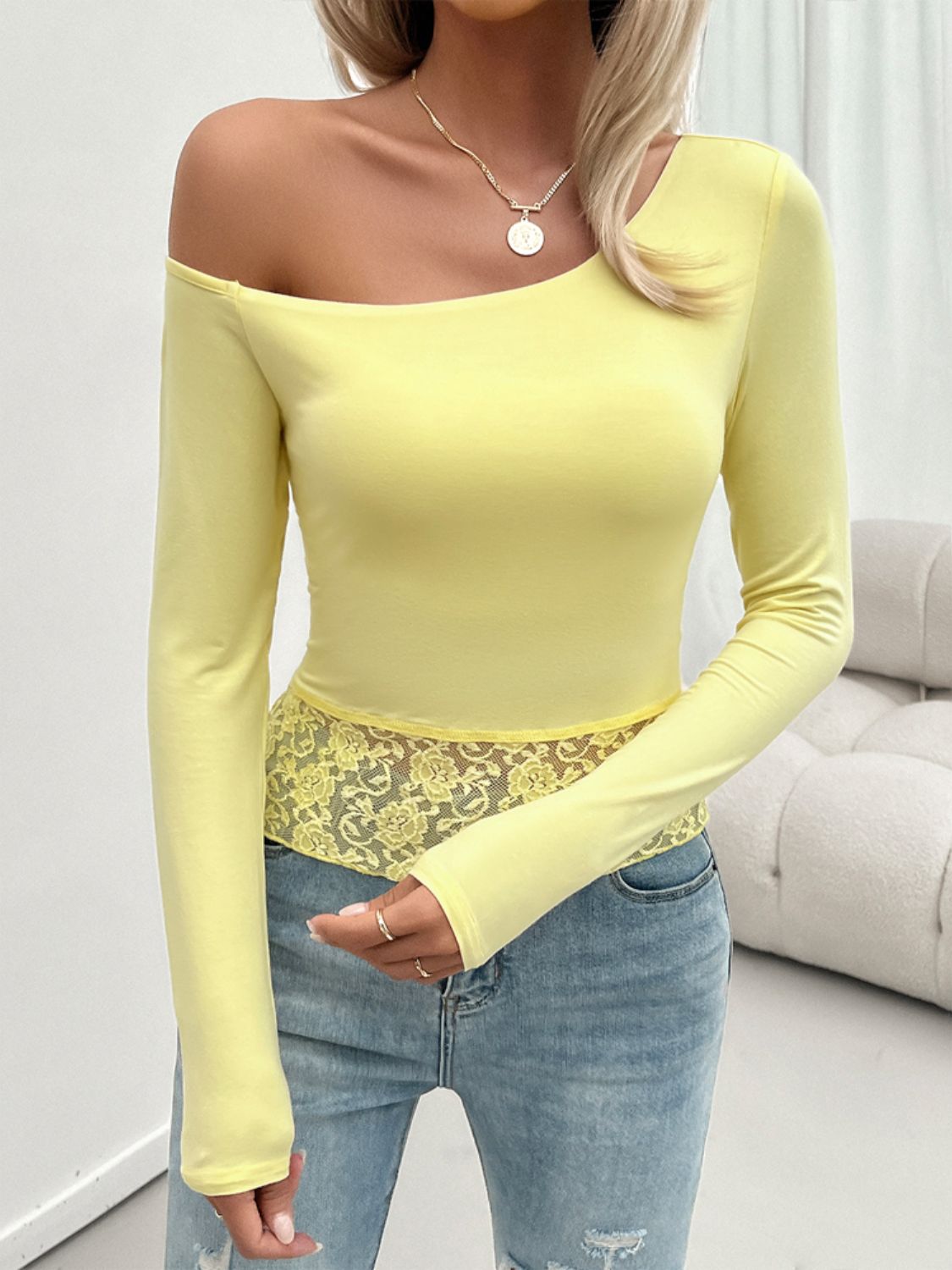 Single Shoulder Long Sleeve Lace T-Shirt